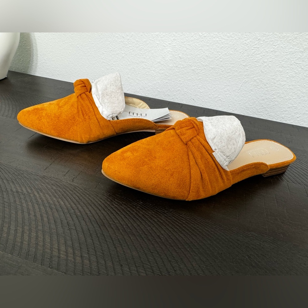 Women's Knot-Detail Suede Mules in Burnt Orange Slides Shoes Size 6.5